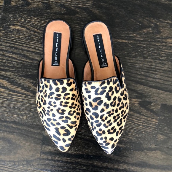 Leopard Steven Mules Size 6.5